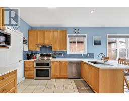 10 GREEN GABLE PLACE - 33