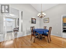 10 GREEN GABLE PLACE - 41