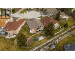 10 GREEN GABLE PLACE - 5