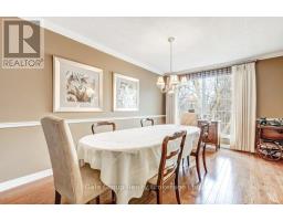 26 - 699 LANSDOWNE AVENUE - 10