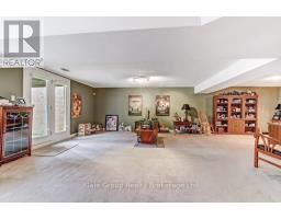 26 - 699 LANSDOWNE AVENUE - 29