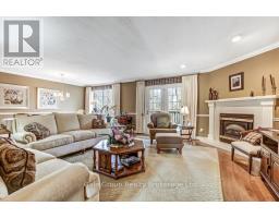 26 - 699 LANSDOWNE AVENUE - 7