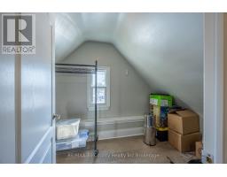 909 JAMES STREET - 34