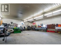 405094 BEACONSFIELD ROAD - 24