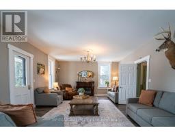 405094 BEACONSFIELD ROAD - 5