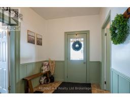 405094 BEACONSFIELD ROAD - 9