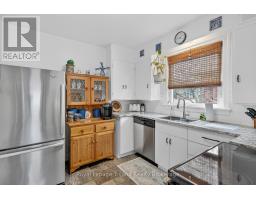 449 BRANT STREET - 11