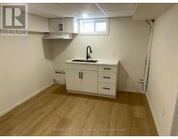 358 GLEBE STREET E - 18