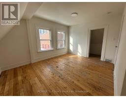 358 GLEBE STREET E - 2