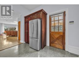 751 RATHBOURNE AVENUE - 16