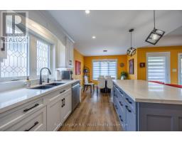 22 - 5 JOHN POUND ROAD - 11