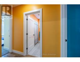 22 - 5 JOHN POUND ROAD - 26