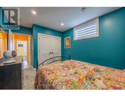 22 - 5 JOHN POUND ROAD - 28