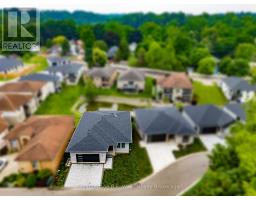 22 - 5 JOHN POUND ROAD - 43