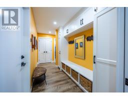 22 - 5 JOHN POUND ROAD - 5