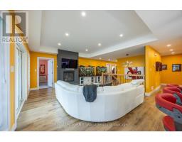 22 - 5 JOHN POUND ROAD - 8