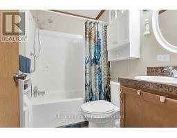 5W - 23 NORTH STREET W - 11