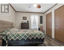 5W - 23 NORTH STREET W - 12