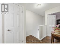 599 GAINSBOROUGH ROAD - 27