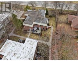 599 GAINSBOROUGH ROAD - 8