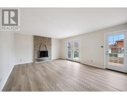 165 BROOKSIDE CRESCENT - 23