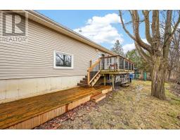 50 WELLINGTON AVENUE - 24