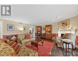 12 - 637 LANSDOWNE AVENUE - 11