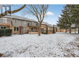 12 - 637 LANSDOWNE AVENUE - 37