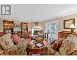 12 - 637 LANSDOWNE AVENUE - 8