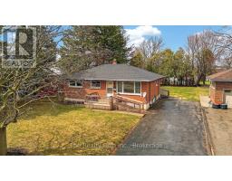 10 CHISHOLM DRIVE - 3