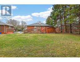 10 CHISHOLM DRIVE - 39