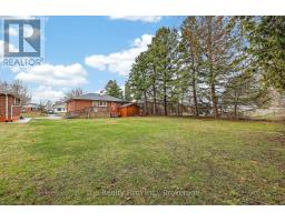 10 CHISHOLM DRIVE - 40