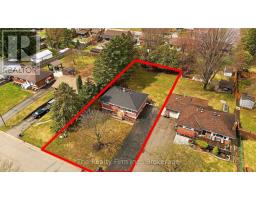 10 CHISHOLM DRIVE - 6