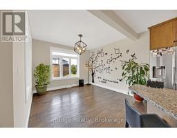 256 TAMARACK BOULEVARD - 15