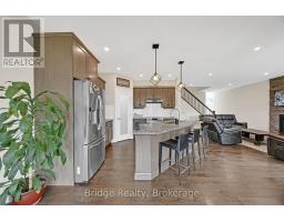 256 TAMARACK BOULEVARD - 16