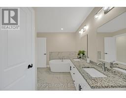 256 TAMARACK BOULEVARD - 31