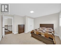 256 TAMARACK BOULEVARD - 36