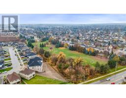 1242 CAEN AVENUE - 13