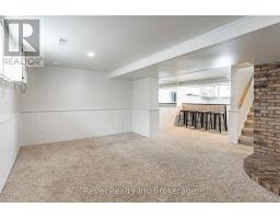 290 INGERSOLL AVENUE - 24