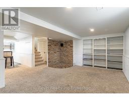 290 INGERSOLL AVENUE - 25