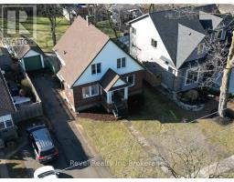 290 INGERSOLL AVENUE - 37