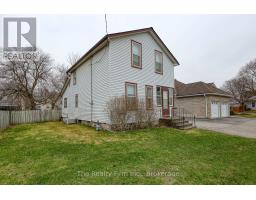 52 HURON STREET - 25