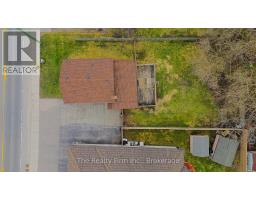 52 HURON STREET - 31