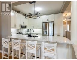 735 GARDEN COURT CRESCENT - 13