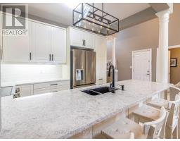 735 GARDEN COURT CRESCENT - 15