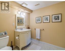 735 GARDEN COURT CRESCENT - 33