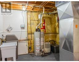 735 GARDEN COURT CRESCENT - 34