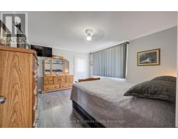 4 WEST STREET N - 13