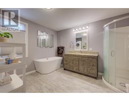 4 WEST STREET N - 17