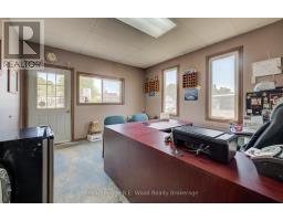 4 WEST STREET N - 23